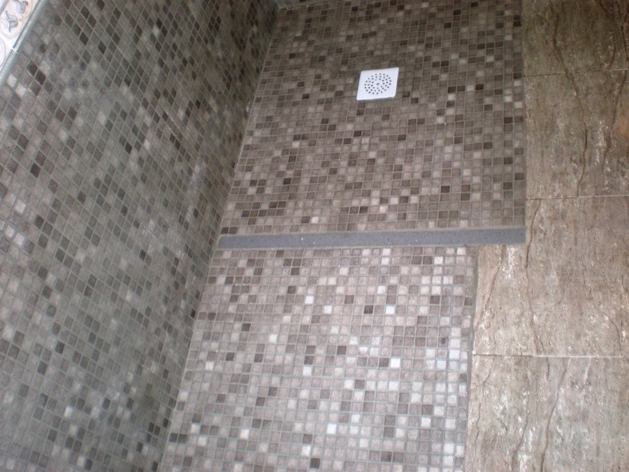 Plato de ducha de obra,en PIEDRAS BLANCAS