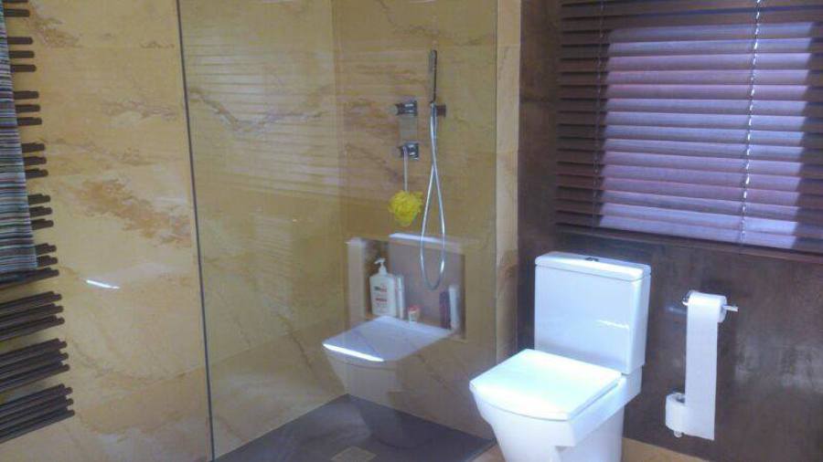 PLATO DE DUCHA IMPRESIONANTE 