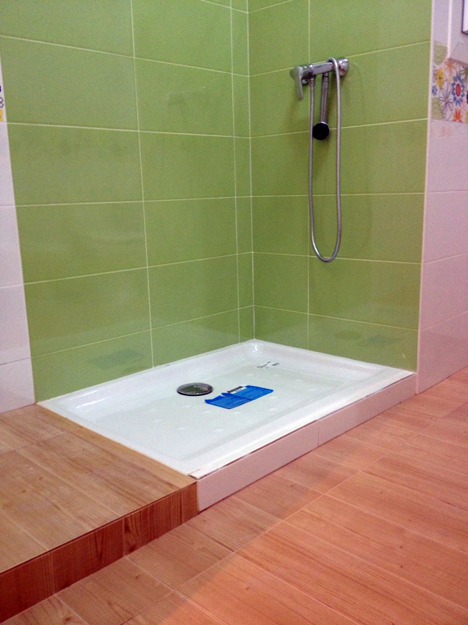 Plato de ducha porcelanico