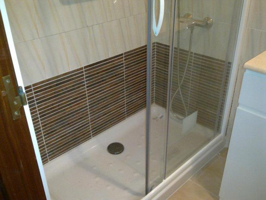 Platos de ducha con mampara