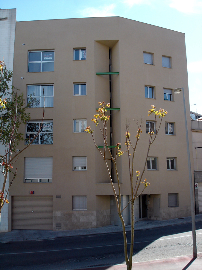 plurifamiliar (promoción de 20 viviendas)