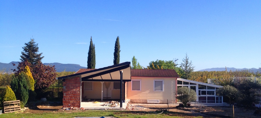 PORCHE - GEDECKTER GARTEN PLATZ