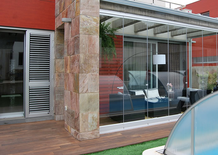 CERRAMIENTO PORCHE LUMON