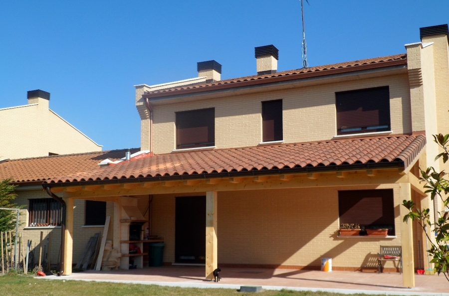 PORCHE ADOSADO A VIVIENDA-627417746