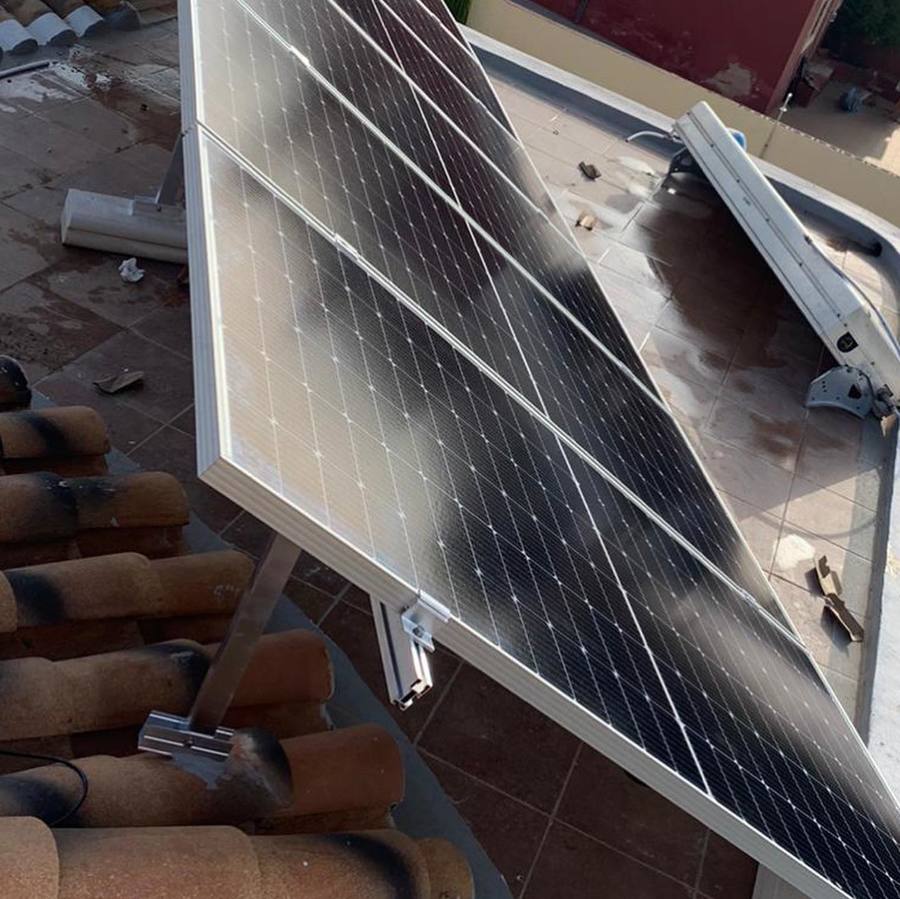 Placas solares con estructura