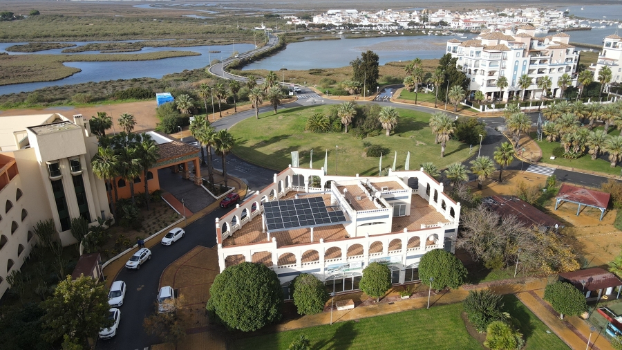 Instalación Energías Renovables. Paneles Solares