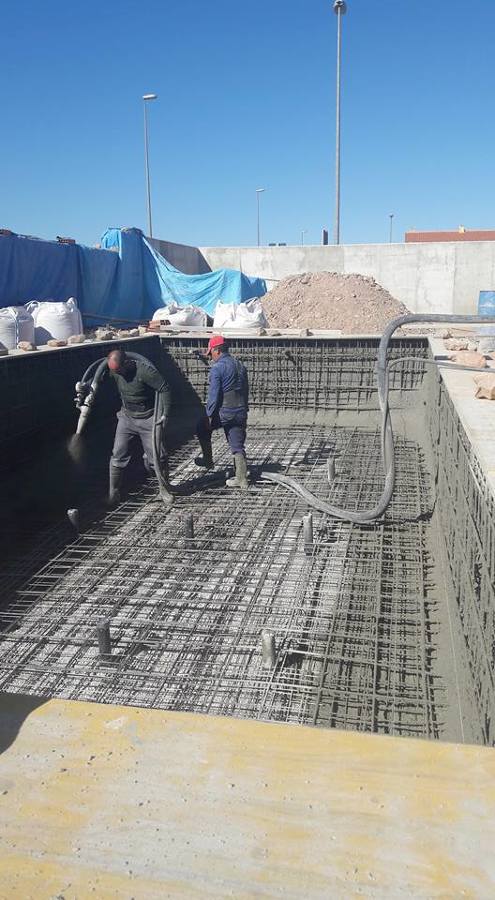 Proyectado de piscina