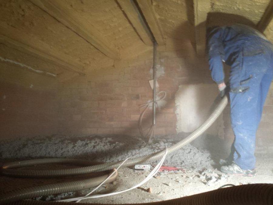 PROYECTADO EN SECO DE 25CM DE CELULOSA BAJO CUBIERTA