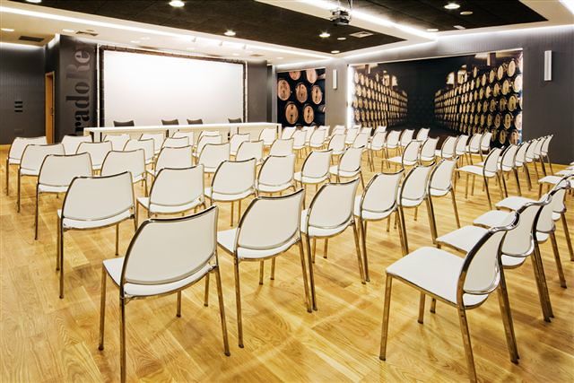 Proyecto Bodegas Prado Rey