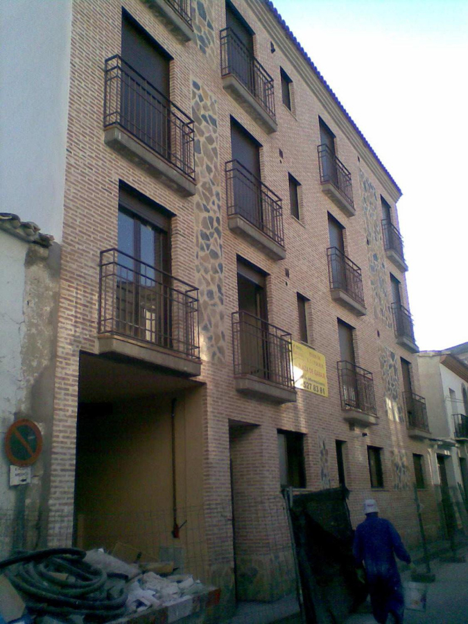 Proyecto, dirección y ejecución de  Edificio de 40 viviendas, trasteros y garaje.