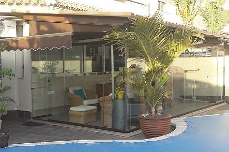 Proyecto: Porche en Vivienda Unifamiliar (Madrid - España)