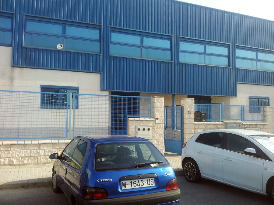 Proyecto Técnico de Nave Industrial destinada a Cadena de Montaje y Oficinas