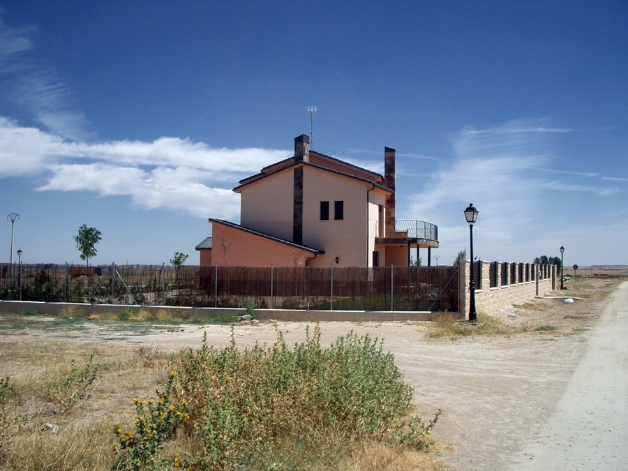 PROYECTO Y EJECUCIÓN VIVIENDA EN AVILA