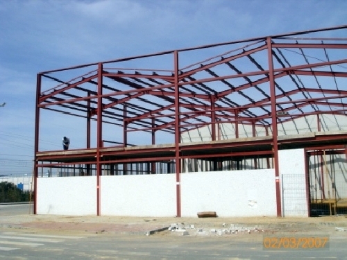 Proyectos de naves industriales y agrícolas