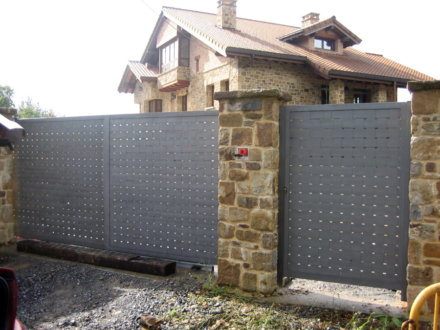 Pueras acero galvanizado