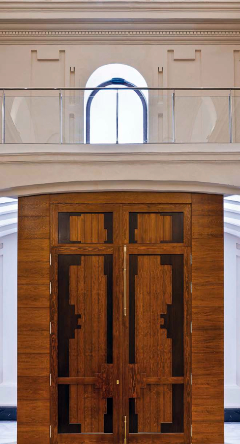 Puerta a medida de grandes dimensiones