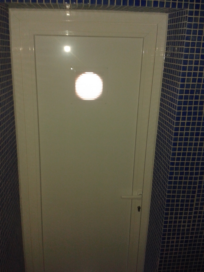 PUERTA ALUMINIO 'CASETA DEPURADORA'