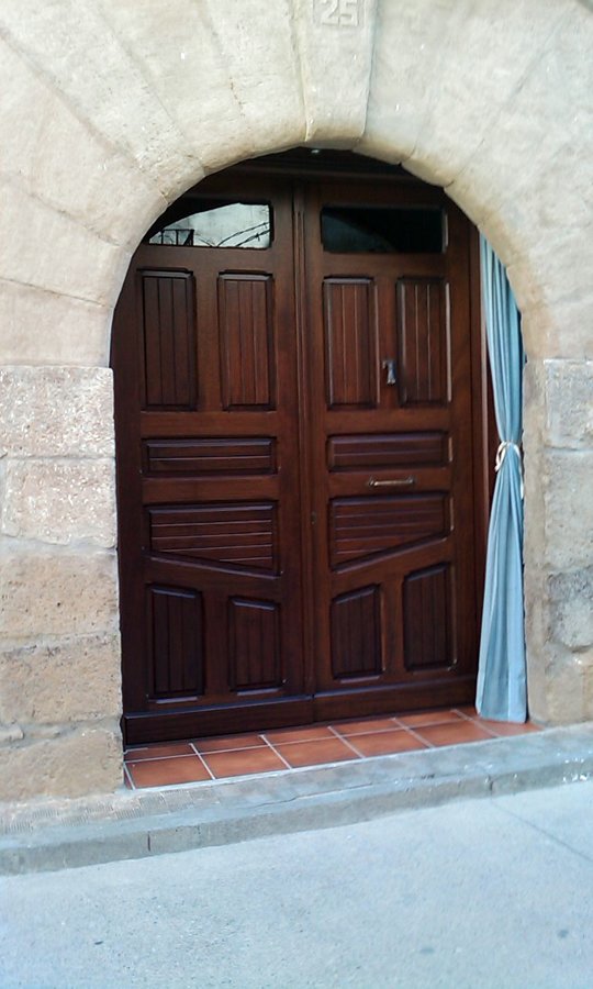 PUERTA CALLE