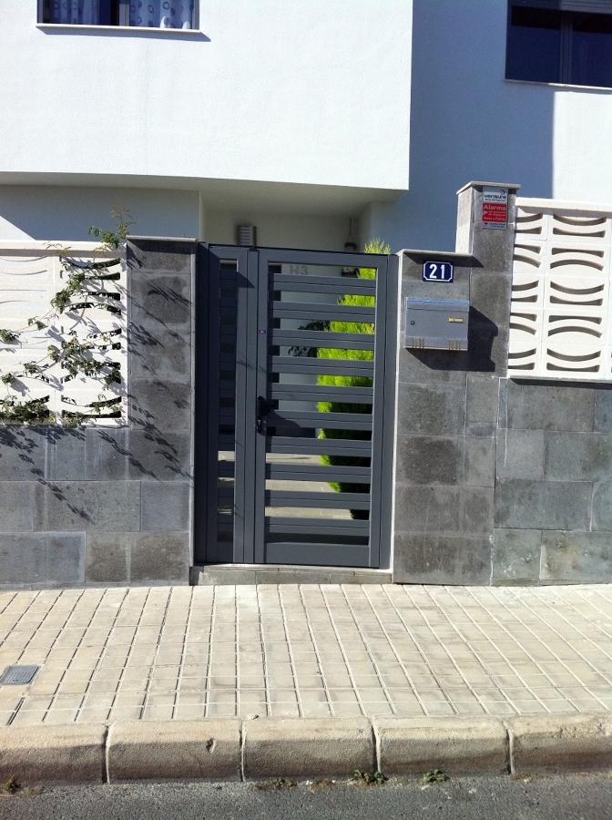 PUERTA CANCELA 2 HOJAS