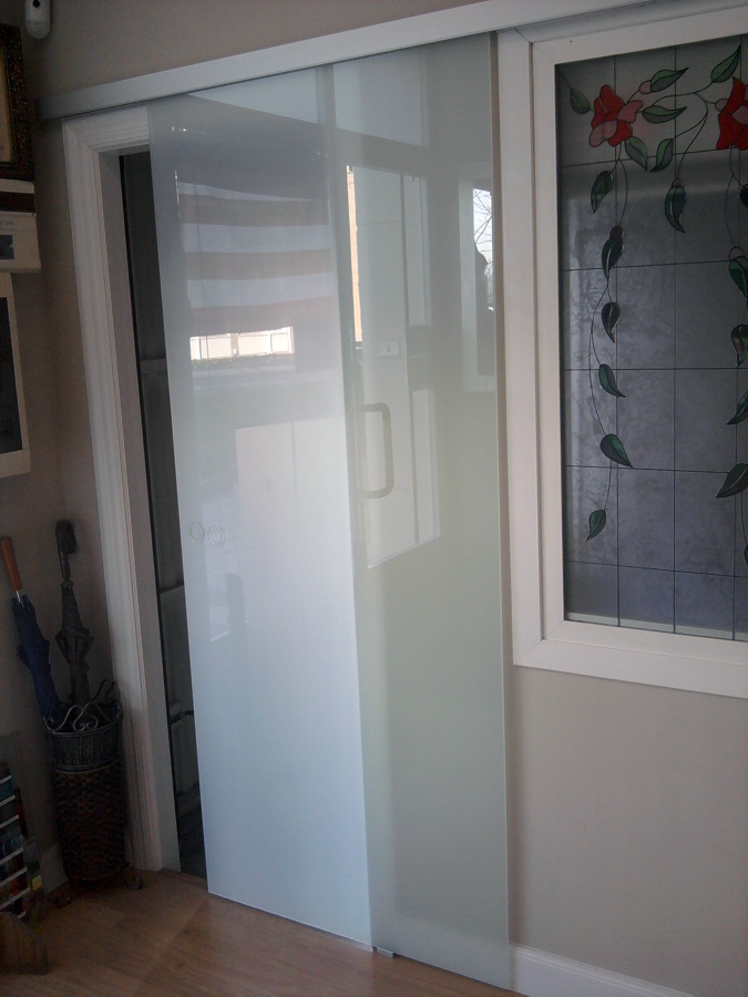 Puerta corredera cristal 