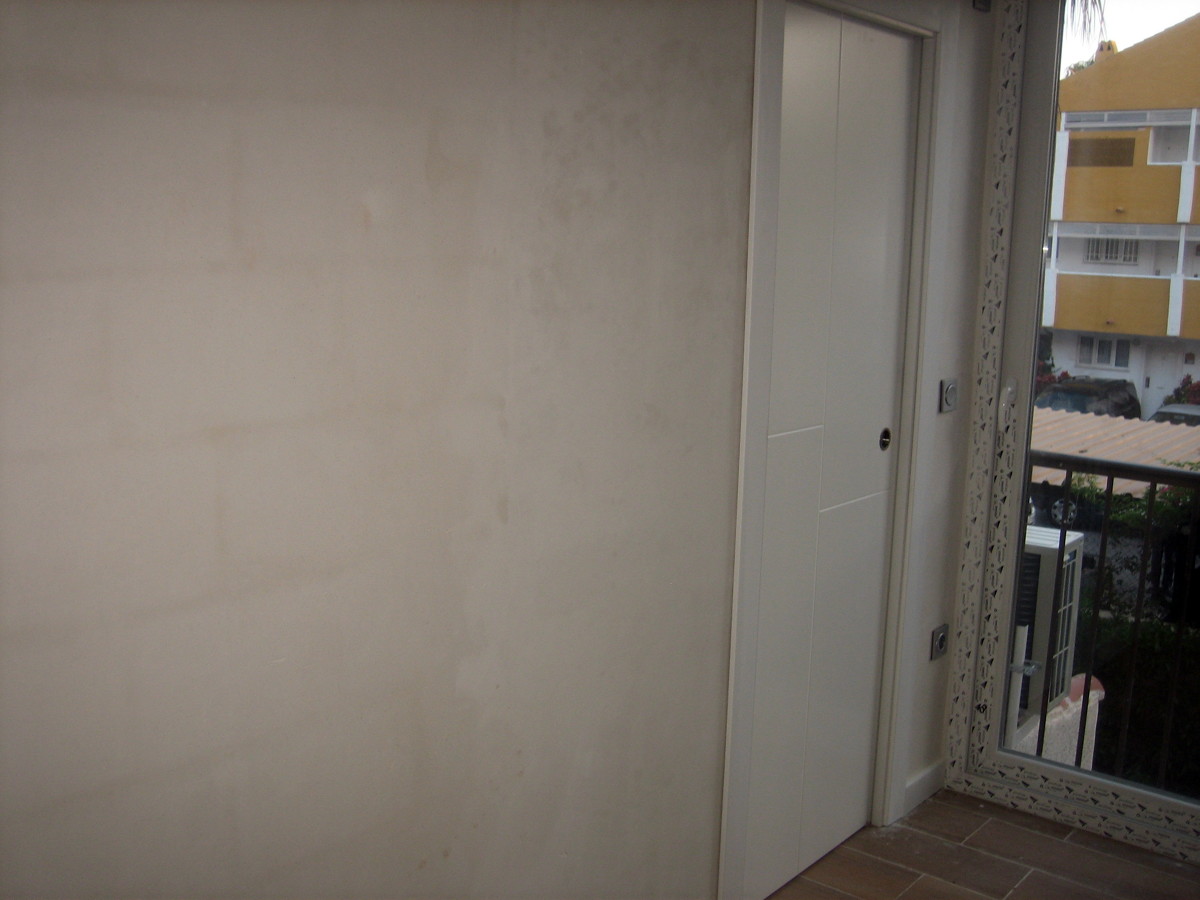 Puerta corredera terminada