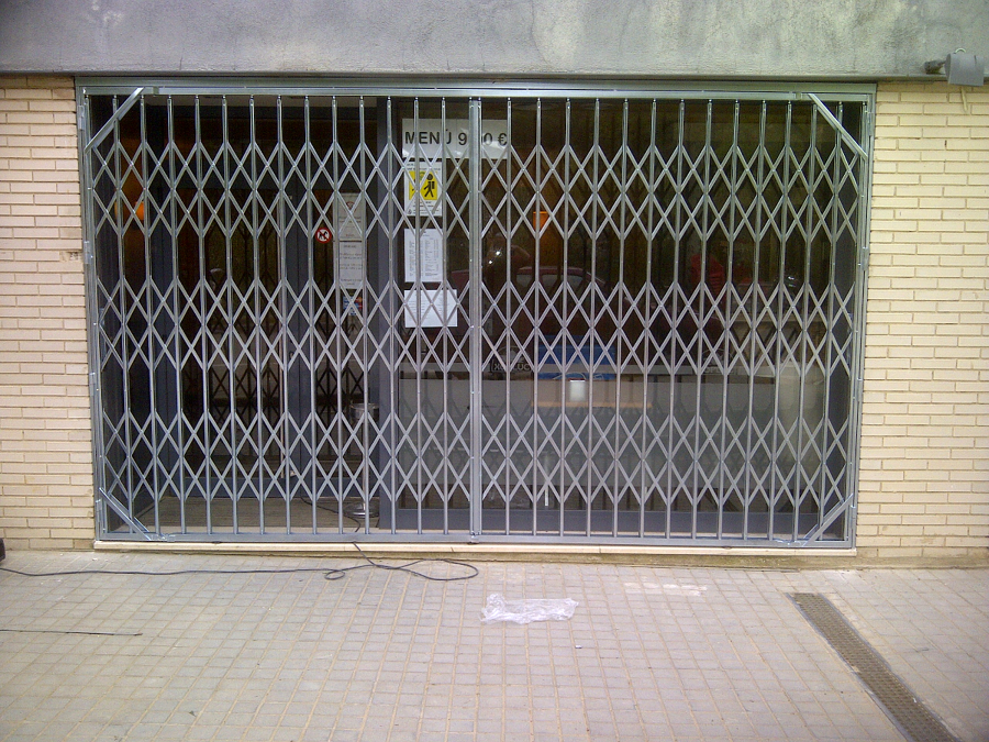 Puerta de ballesta