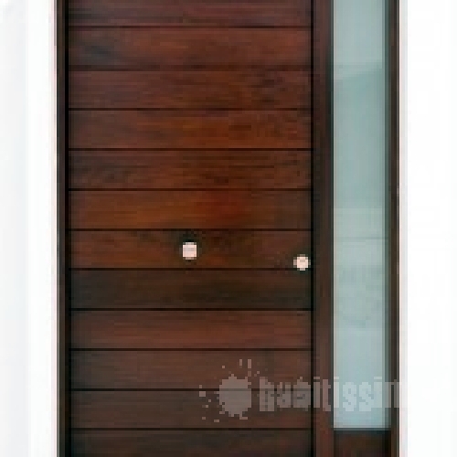 puerta de exterior de iroco