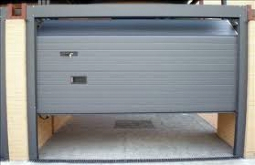 PUERTA DE PARKING SECCIONAL