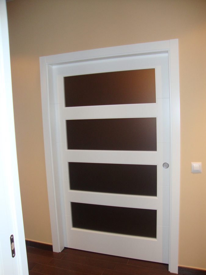 PUERTA DE PASO DESLIZANTE