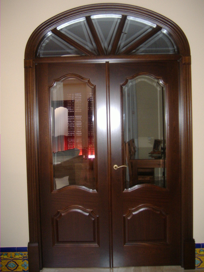 Puerta entrada salón