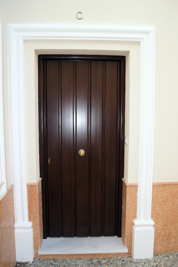 Puerta entrada vivienda