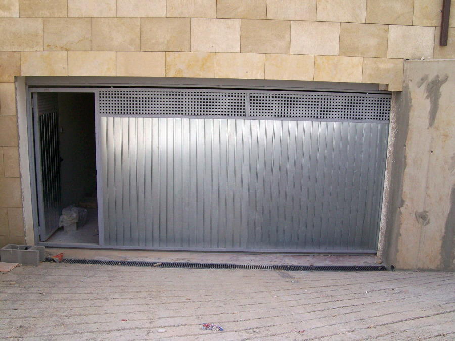 Puerta garaje corredera