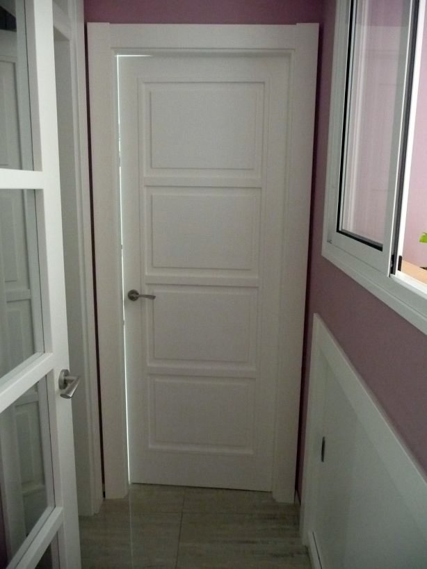 Puerta interior de vivienda