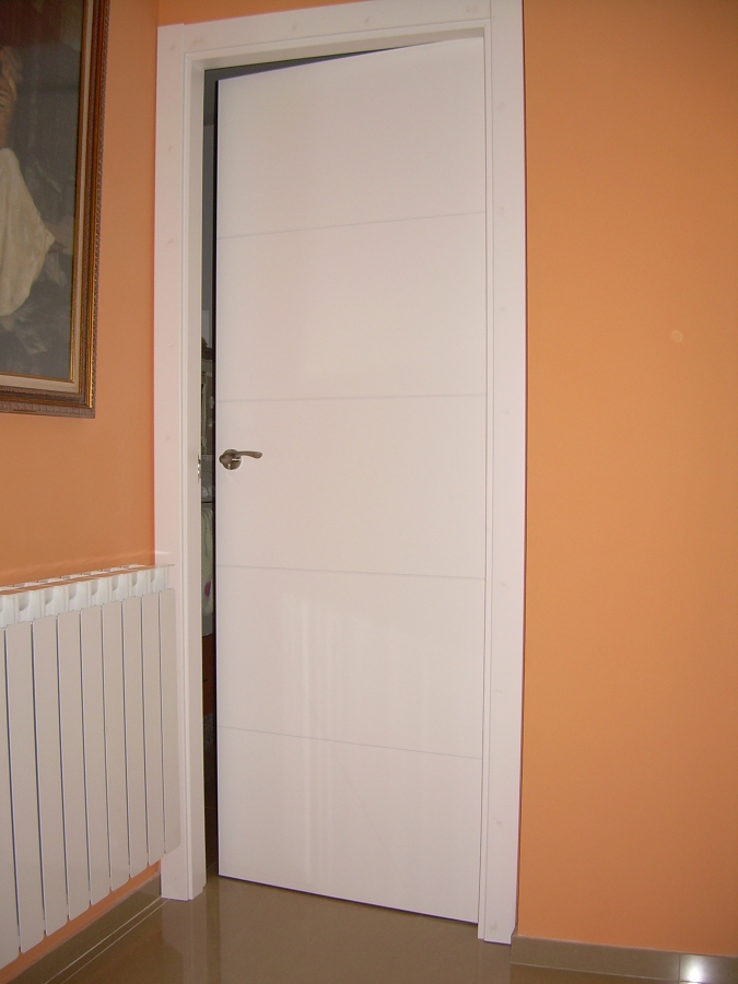 PUERTA LACADA BLANCO