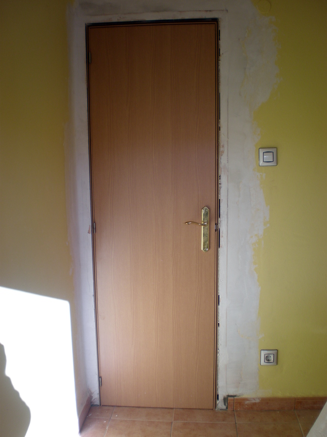 PUERTA NUEVA "SORIA",COLOR HAYA