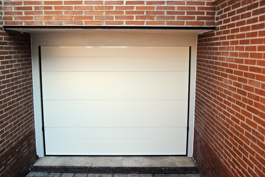 Puerta Seccional Mod. Liso 1 canal