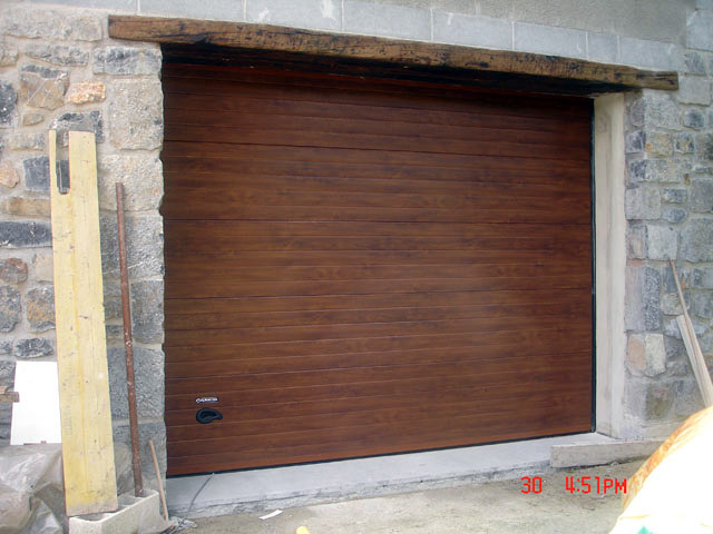 Puerta seccional Navatek