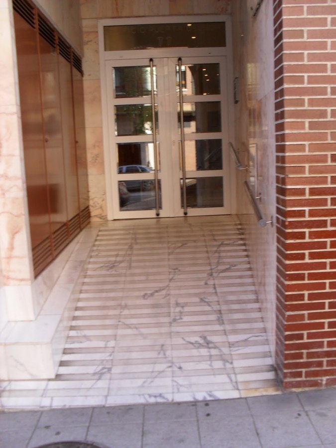 PUERTAS DE ENTRADA DE COMUNIDADES