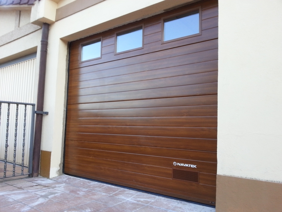 puertas garaje navarra