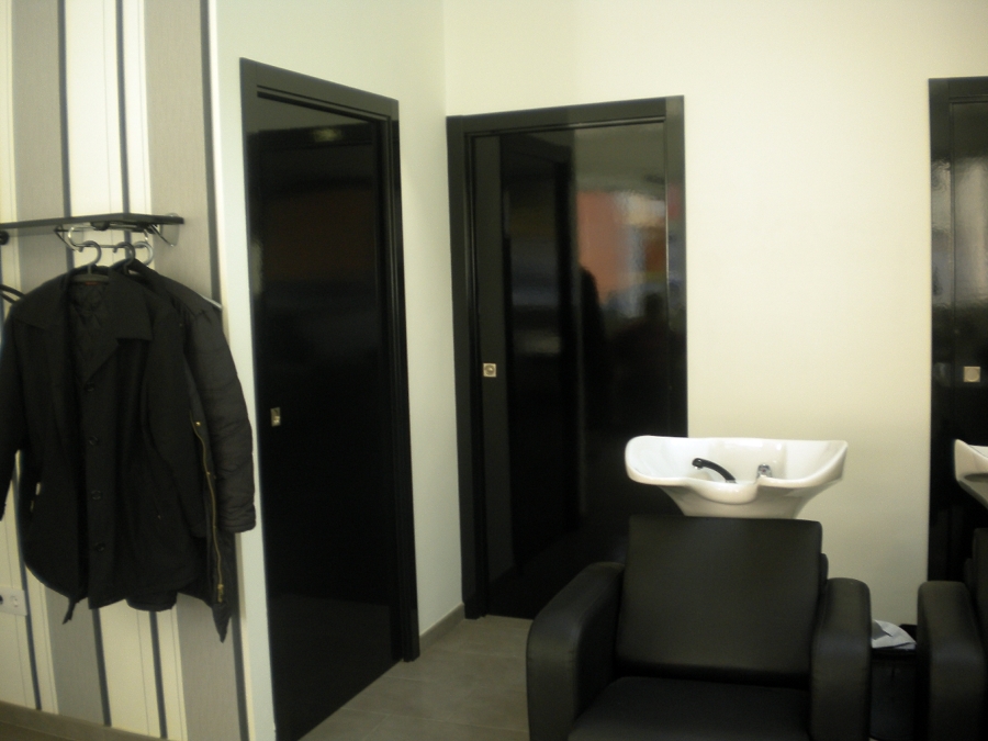 PUERTAS LISAS CORREDERAS DMF LACADO EN NEGRO