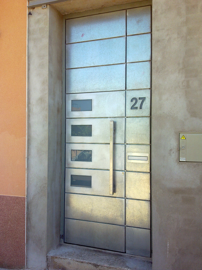 Puertas personalizadas.