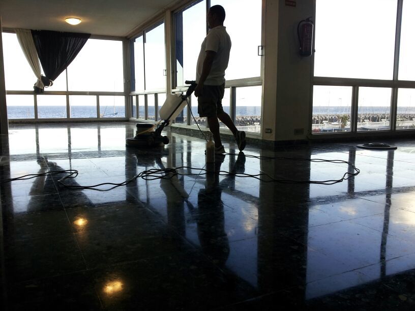 Pulido , abrillantado y cristalizado de suelo