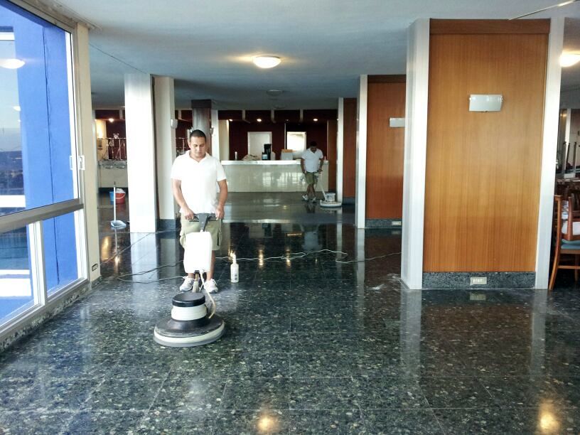 Pulido , abrillantado y cristalizado de suelo
