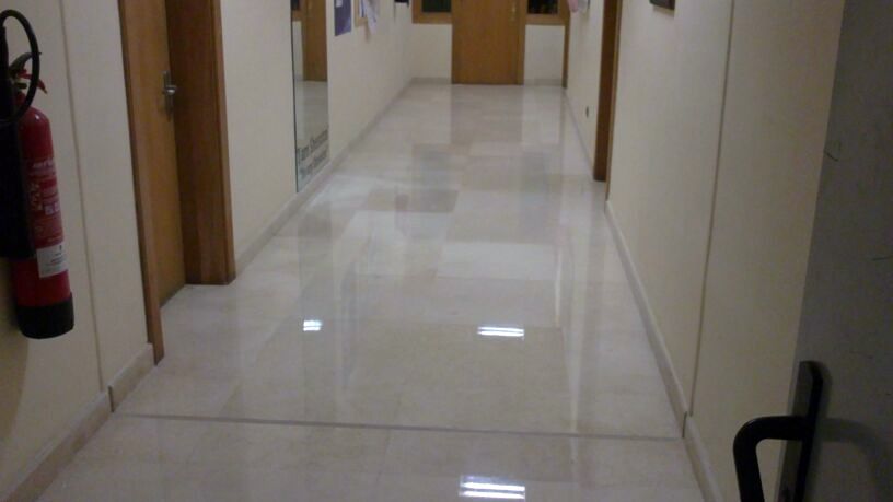 Pulido , abrillantado y cristalizado de suelo