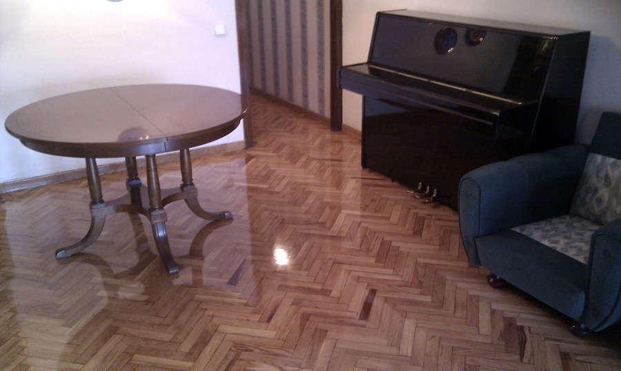 Pulido y barnizado Parquet