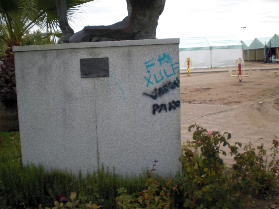 Pulpito pintado de spray en granito