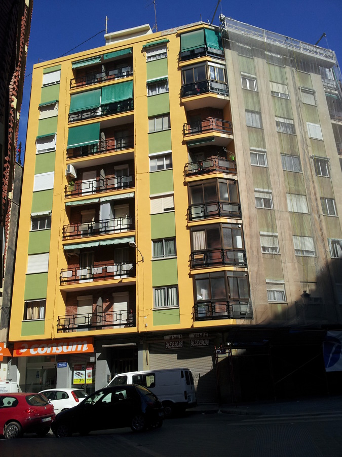 rahabilitacion de fachada en c/ Retor 47