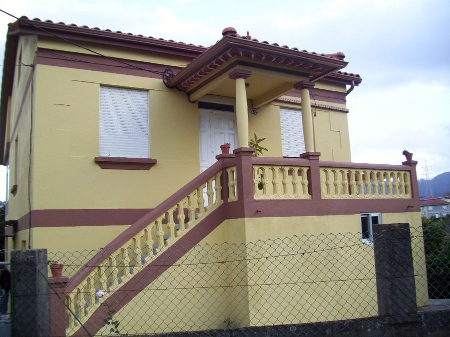 Re forma de tejado y pintado de exterior de la casa