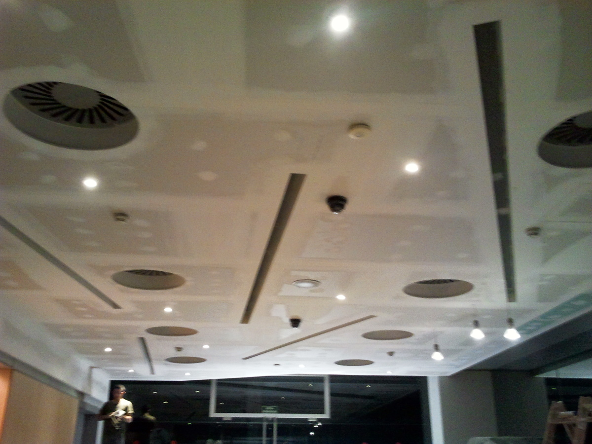 recepcion edificio de oficinas