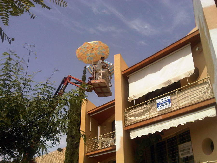 reconstrucción y pintado de urbnización en islantilla